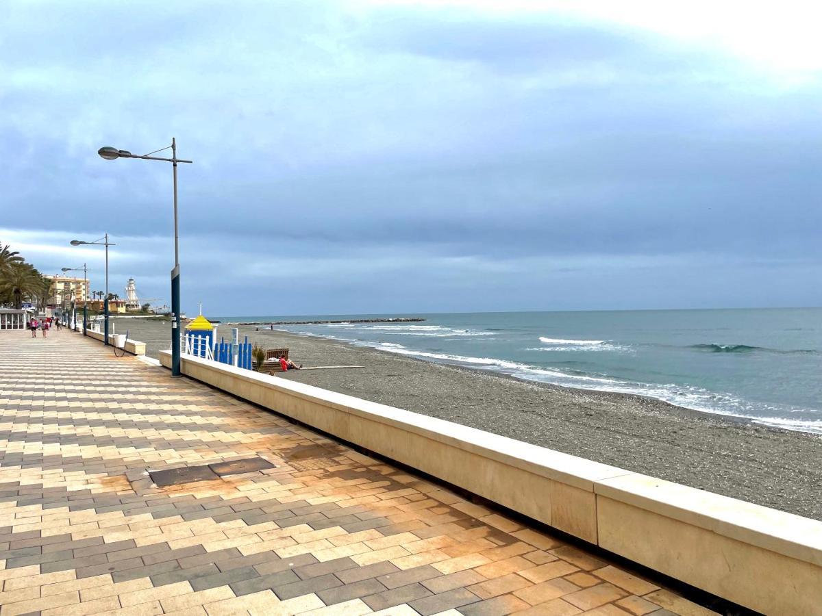 Modern Apartment Steps From The Beach Torrox Exterior foto