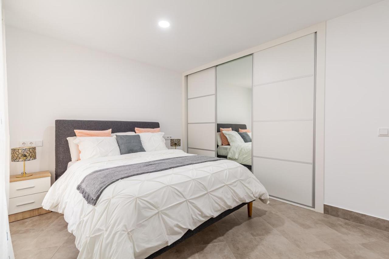 Modern Apartment Steps From The Beach Torrox Exterior foto