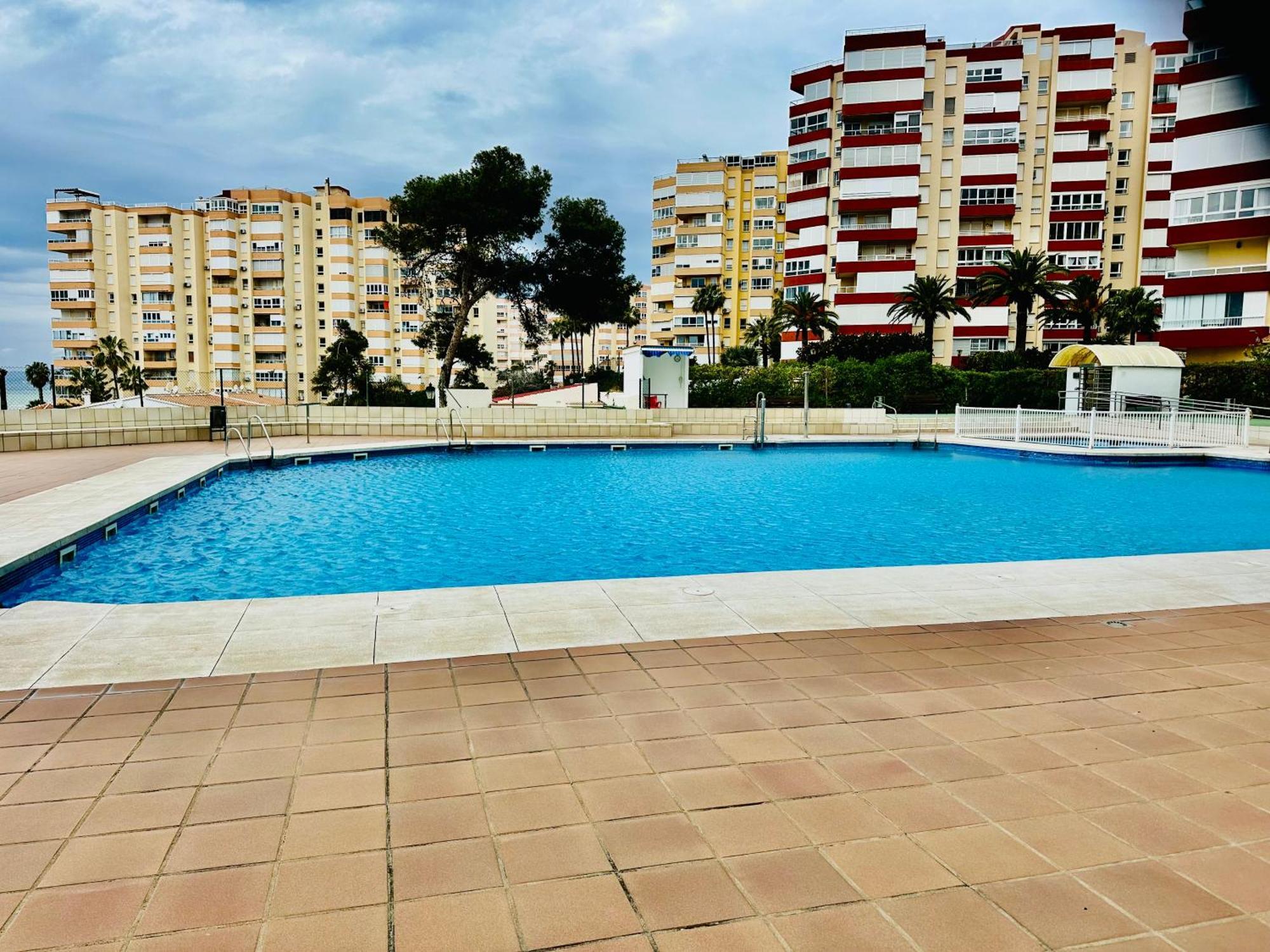 Modern Apartment Steps From The Beach Torrox Exterior foto